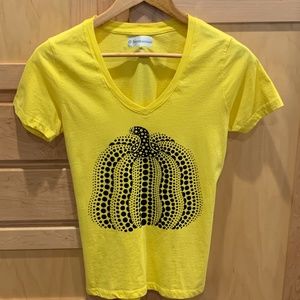 Smithsonian Yayoi Kusoma Pumpkin T-Shirt